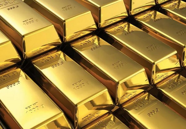 तोलामा २९०० रुपैयाँले घट्याे सुनको मूल्य